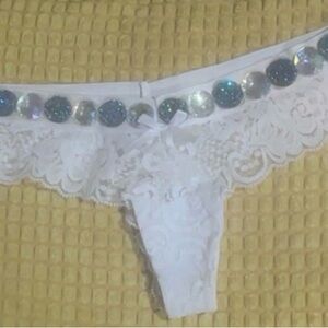 Elegant White Lace Women's Intimate